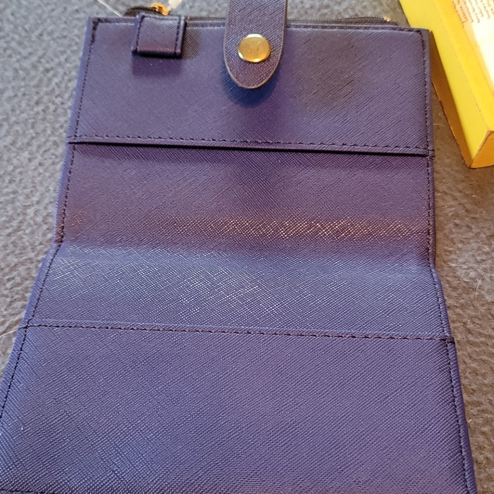 Wallet - Picture 2 of 3
